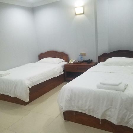 Wei Si Deng Hotel & Restaurant Phnom Penh Eksteriør bilde